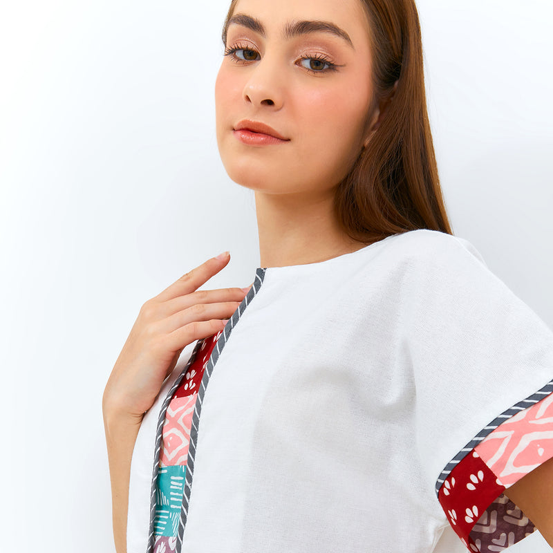 Nayara Blouse Batik Atara